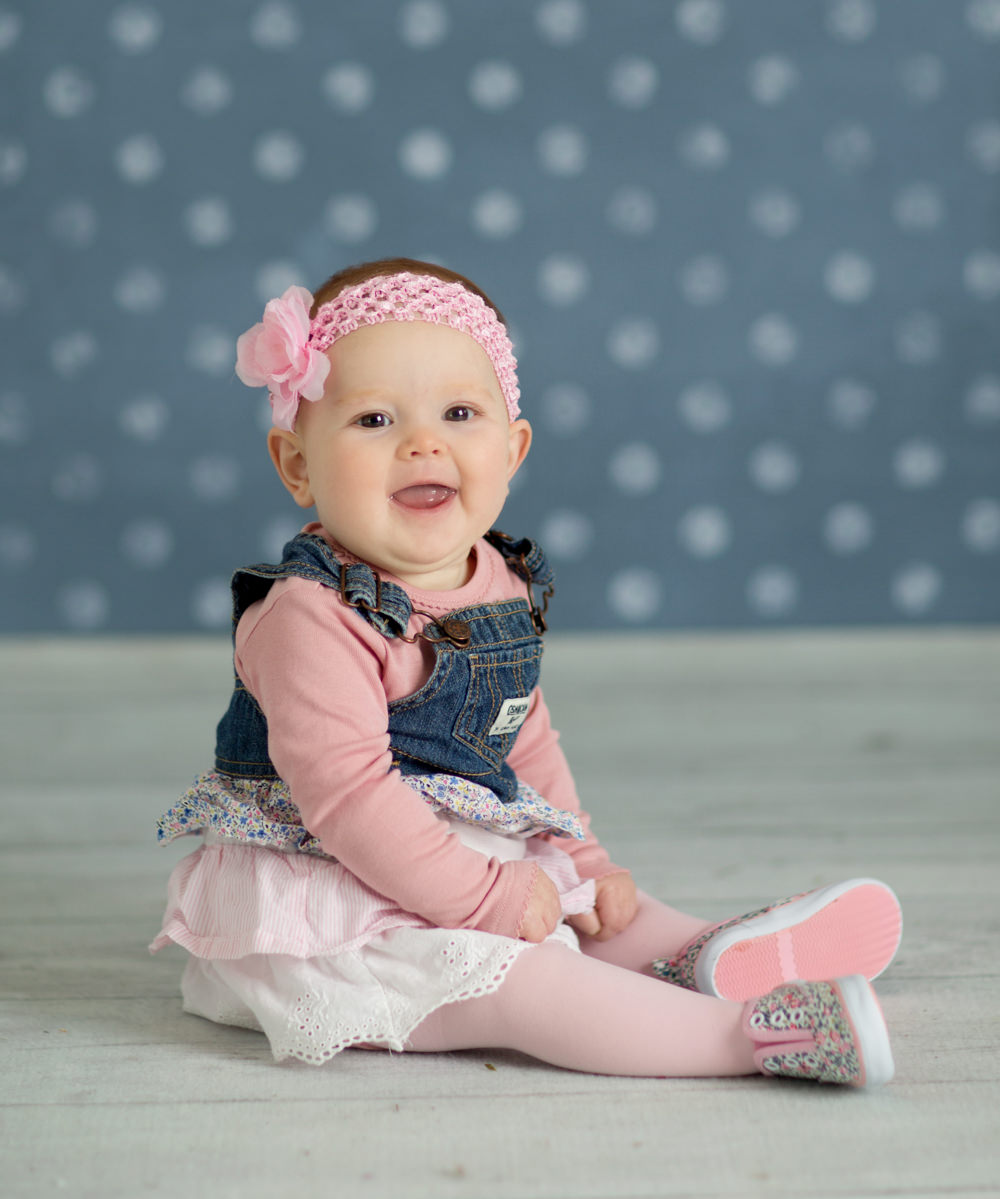 windsor childrens photographer in studio session blue polka dots