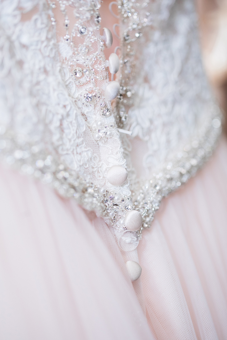 Lauren and Kyles wedding at Essex Golf and Country Club photographed by Jillian Wilhelm Photography