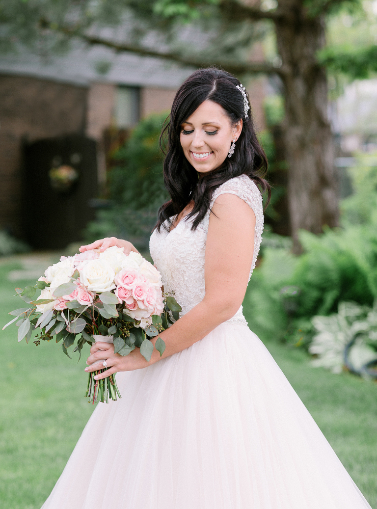 Lauren and Kyles wedding at Essex Golf and Country Club photographed by Jillian Wilhelm Photography