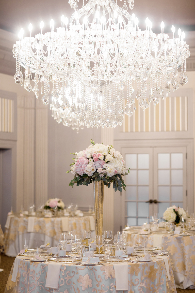 Lauren and Kyles wedding at Essex Golf and Country Club photographed by Jillian Wilhelm Photography