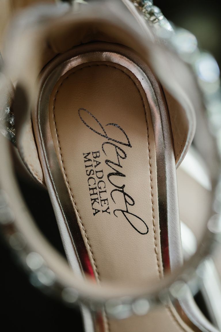 Lauren and Kyles wedding at Essex Golf and Country Club photographed by Jillian Wilhelm Photography