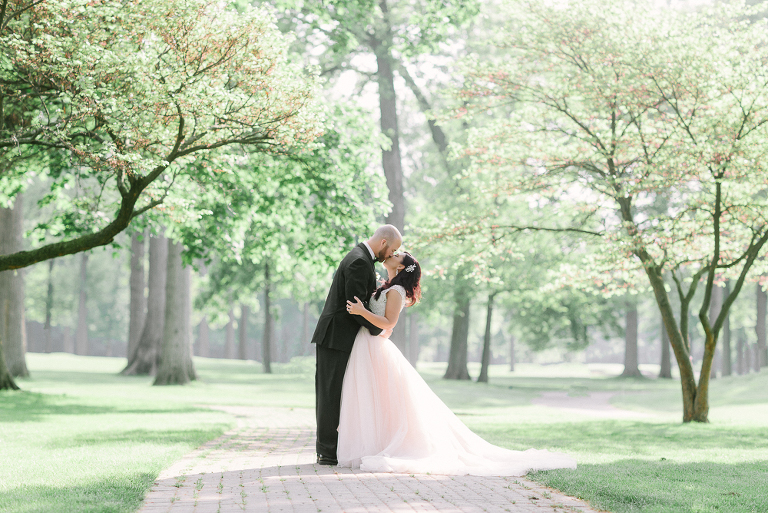 Lauren and Kyles wedding at Essex Golf and Country Club photographed by Jillian Wilhelm Photography