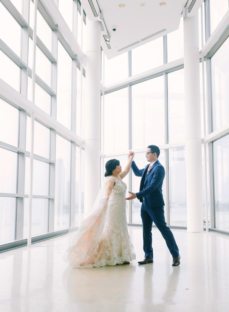 Miriam and Arnies wedding in windsor Ontario photographed by Jillian Wilhelm Photography