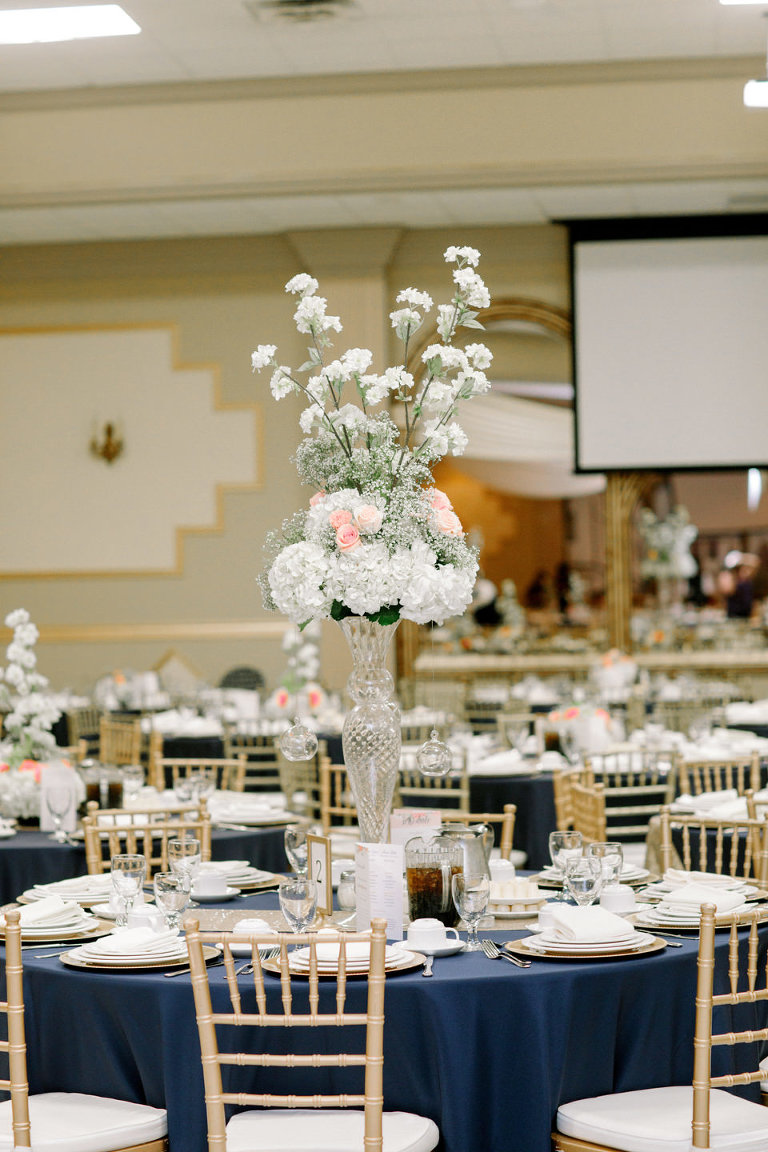 Miriam and Arnies wedding in windsor Ontario photographed by Jillian Wilhelm Photography