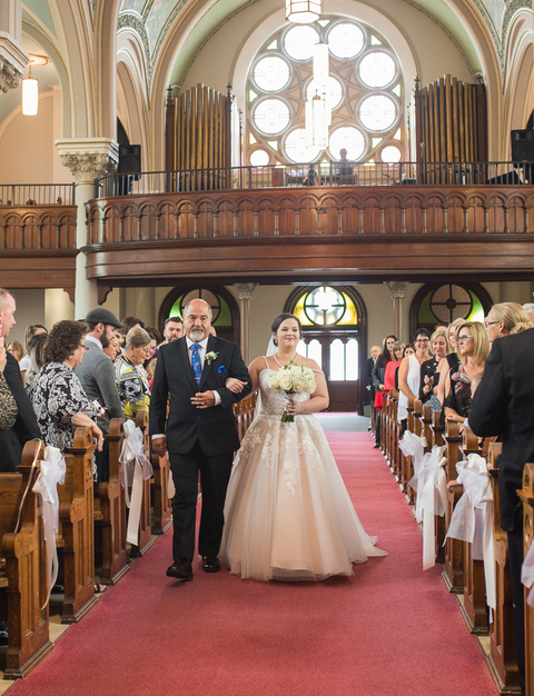 Deanna and Matts Wedding photographed by Jillian Wilhelm of Jillian Wilhelm Photography in Windosr Ontario at the Caboto CLub