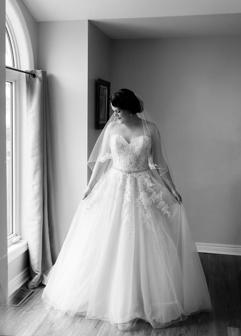 Amanda and Kevin's wedding in Windsor Ontario at Sprucewood winery.  Amanda's bridal portraits before the ceremony