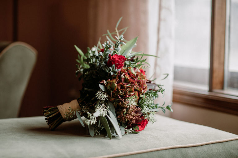 Jen and Aarons wedding in Windsor Ontario photographed by Jillian Wilhelm of Jillian Wilhelm Photography.  Jillian Wihelm Photography is a full service studio serving southwest ontario and destinations around the world.