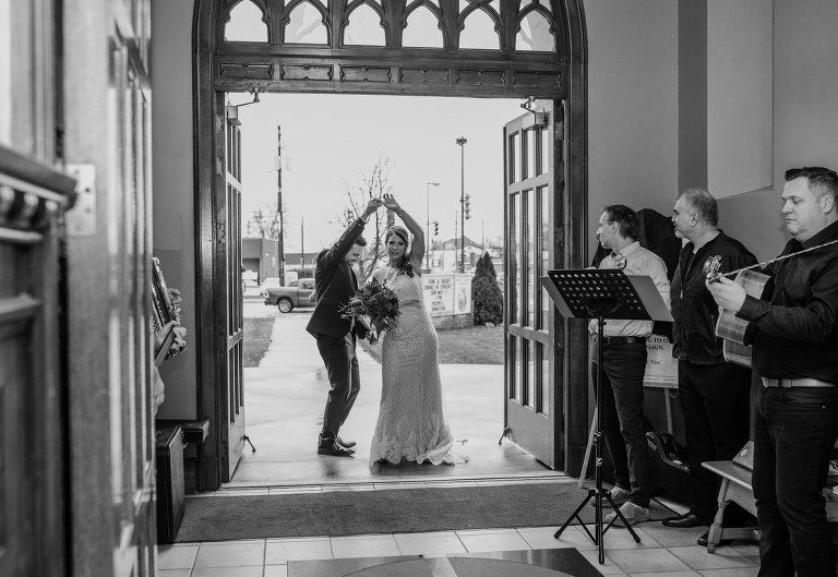 Jen and Aarons wedding in Windsor Ontario photographed by Jillian Wilhelm of Jillian Wilhelm Photography.  Jillian Wihelm Photography is a full service studio serving southwest ontario and destinations around the world.