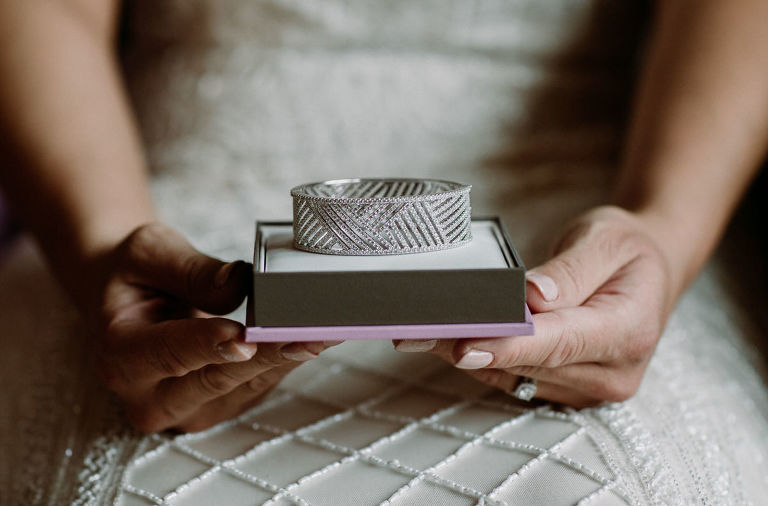 Jen and Aarons wedding in Windsor Ontario photographed by Jillian Wilhelm of Jillian Wilhelm Photography. Jillian Wihelm Photography is a full service studio serving southwest ontario and destinations around the world.