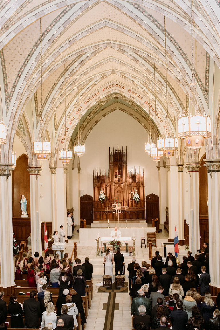 Jen and Aarons wedding in Windsor Ontario photographed by Jillian Wilhelm of Jillian Wilhelm Photography. Jillian Wihelm Photography is a full service studio serving southwest ontario and destinations around the world.