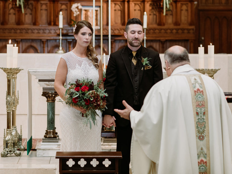 Jen and Aarons wedding in Windsor Ontario photographed by Jillian Wilhelm of Jillian Wilhelm Photography. Jillian Wihelm Photography is a full service studio serving southwest ontario and destinations around the world.