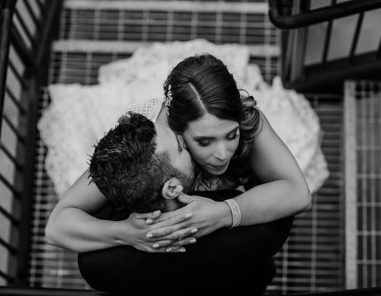 Jen and Aarons wedding in Windsor Ontario photographed by Jillian Wilhelm of Jillian Wilhelm Photography.  Jillian Wihelm Photography is a full service studio serving southwest ontario and destinations around the world.