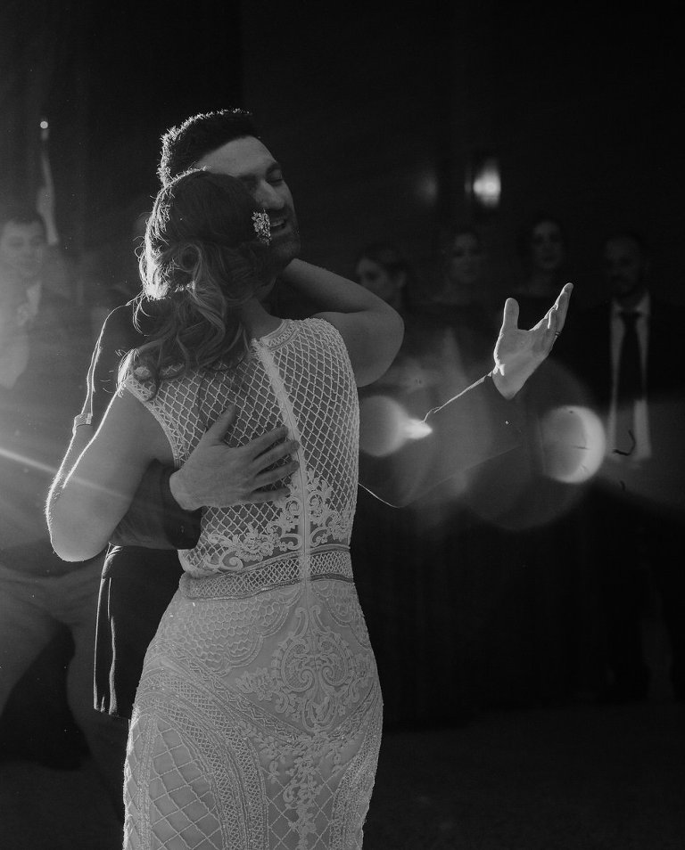 Jen and Aarons wedding in Windsor Ontario photographed by Jillian Wilhelm of Jillian Wilhelm Photography.  Jillian Wihelm Photography is a full service studio serving southwest ontario and destinations around the world.