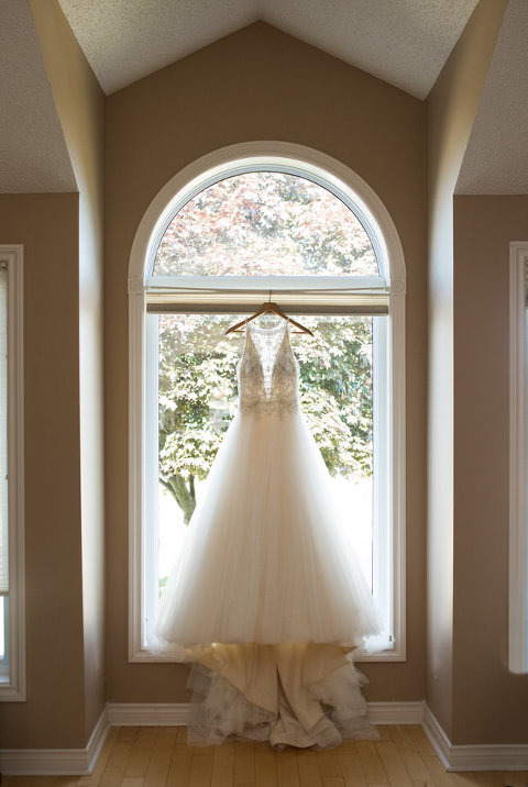 Windsor wedding photographed by Jillian Wilhelm Photography in Windsor Ontario at St Clair Center for the Arts