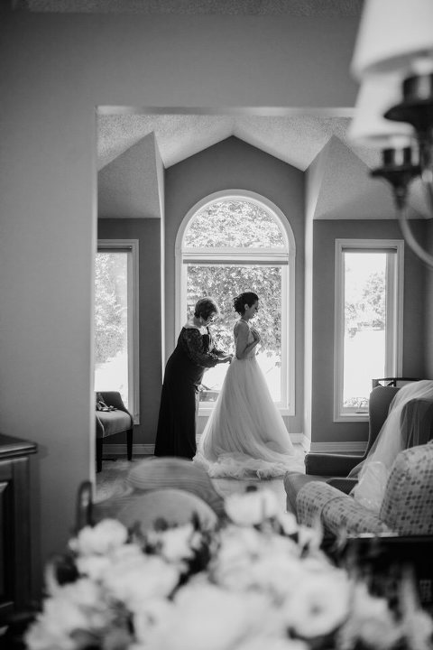 Windsor wedding photographed by Jillian Wilhelm Photography in Windsor Ontario at St Clair Center for the Arts