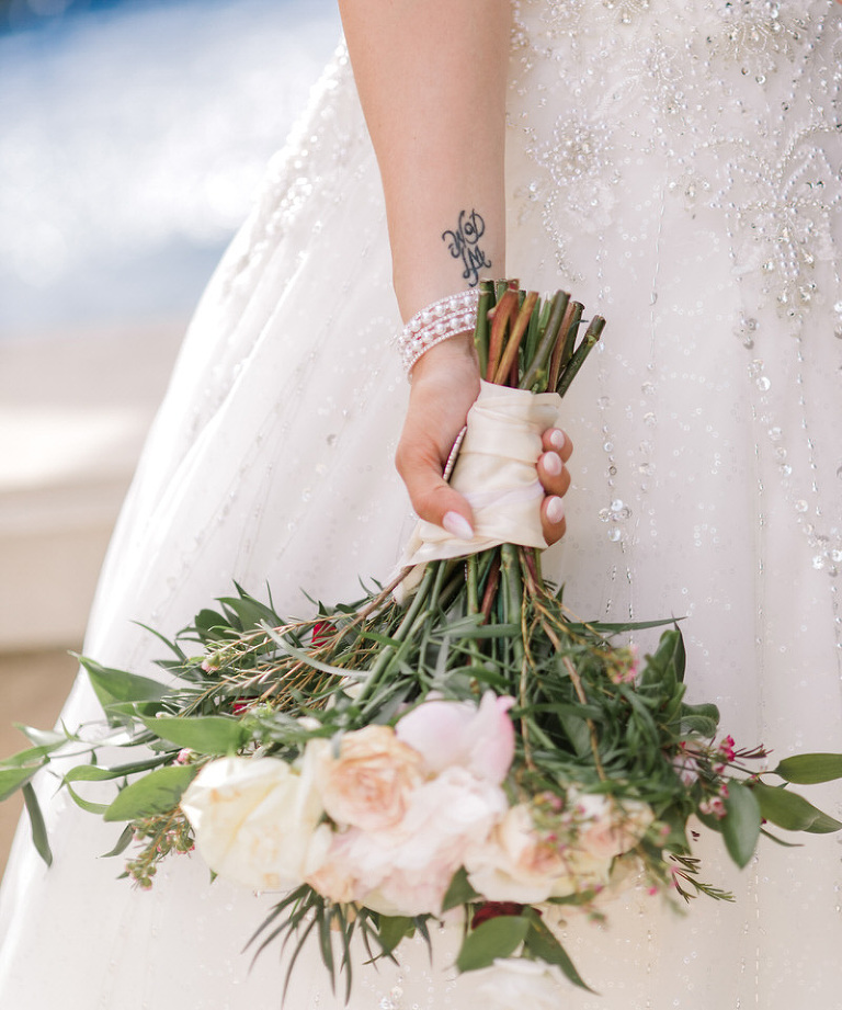 Melissa and Keiths wedding in Windsor Ontario at the Caboto Club photographed by Jillian Wilhelm of Jillian Wilhelm Photography, windsor wedding photographer.