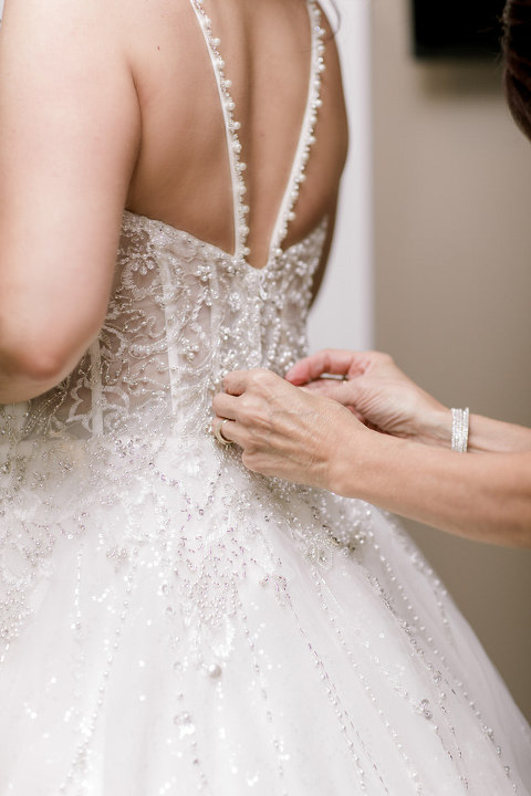 Melissa and Keiths wedding in Windsor Ontario at the Caboto Club photographed by Jillian Wilhelm of Jillian Wilhelm Photography, windsor wedding photographer.