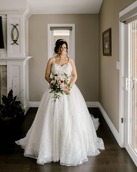 Melissa and Keiths wedding in Windsor Ontario at the Caboto Club photographed by Jillian Wilhelm of Jillian Wilhelm Photography, windsor wedding photographer.