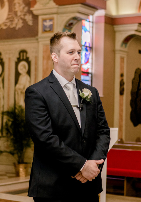 Melissa and Keiths wedding in Windsor Ontario at the Caboto Club photographed by Jillian Wilhelm of Jillian Wilhelm Photography, windsor wedding photographer.