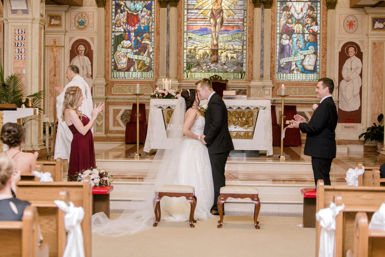 Melissa and Keiths wedding in Windsor Ontario at the Caboto Club photographed by Jillian Wilhelm of Jillian Wilhelm Photography, windsor wedding photographer.