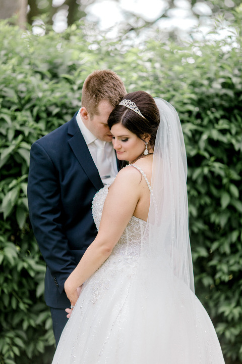 Melissa and Keiths wedding in Windsor Ontario at the Caboto Club photographed by Jillian Wilhelm of Jillian Wilhelm Photography, windsor wedding photographer.
