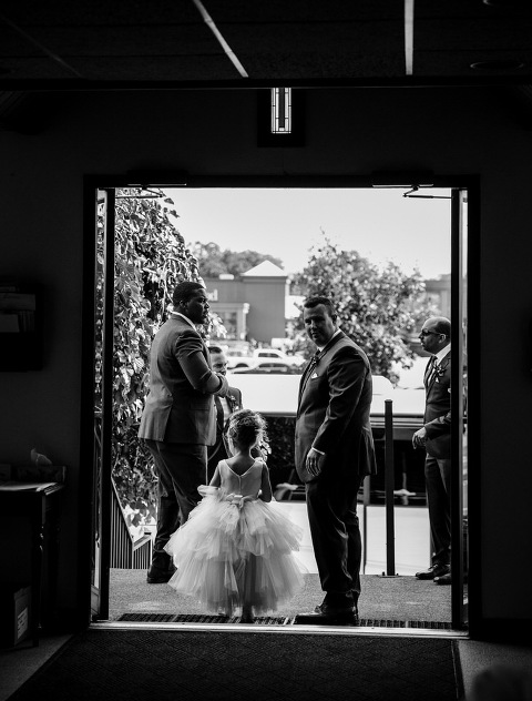 Windsor Caboto Club Wedding Photographed by Jillian wilhelm Photography. Lisa and Robs windsor ontario wedding 