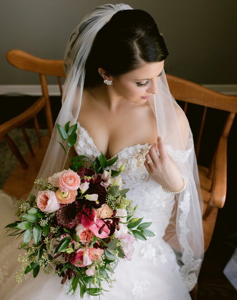 Windsor Caboto Club Wedding Photographed by Jillian wilhelm Photography. Lisa and Robs windsor ontario wedding 