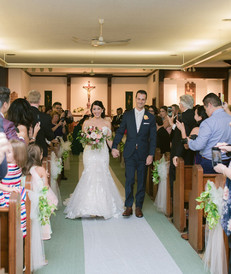 Windsor Caboto Club Wedding Photographed by Jillian wilhelm Photography. Lisa and Robs windsor ontario wedding 