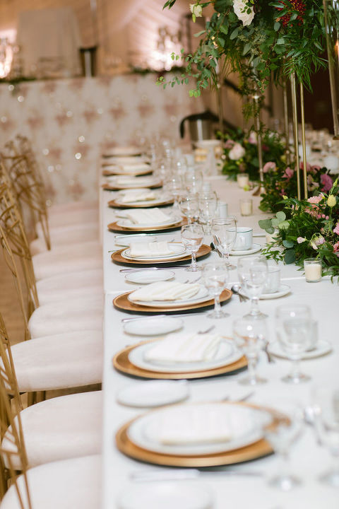 Windsor Caboto Club Wedding Photographed by Jillian wilhelm Photography. Lisa and Robs windsor ontario wedding 