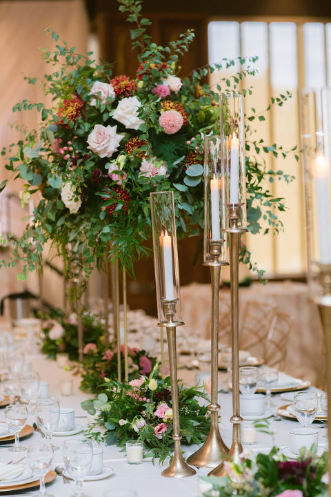 Windsor Caboto Club Wedding Photographed by Jillian wilhelm Photography. Lisa and Robs windsor ontario wedding 