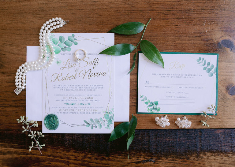 Windsor Caboto Club Wedding Photographed by Jillian wilhelm Photography. Lisa and Robs windsor ontario wedding 