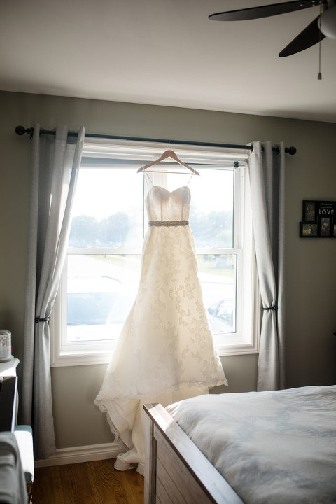 Ambassador Golf Club wedding photographed by Jillian Wilhelm Photography in Windsor Ontario. 