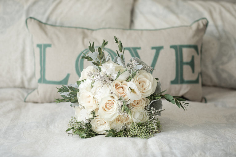 Ambassador Golf Club wedding photographed by Jillian Wilhelm Photography in Windsor Ontario. 