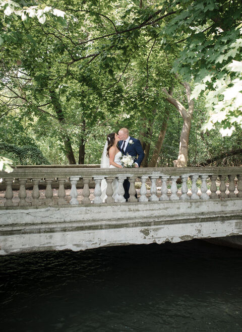 Ambassador Golf Club wedding photographed by Jillian Wilhelm Photography in Windsor Ontario. 
