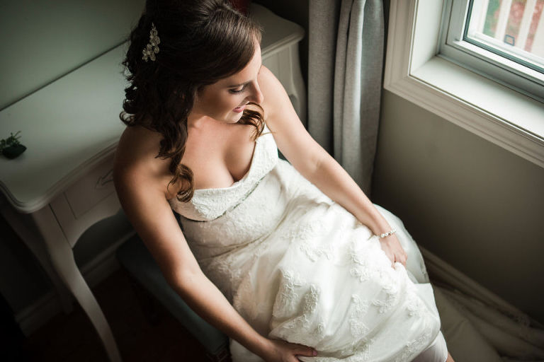 Ambassador Golf Club wedding photographed by Jillian Wilhelm Photography in Windsor Ontario. 