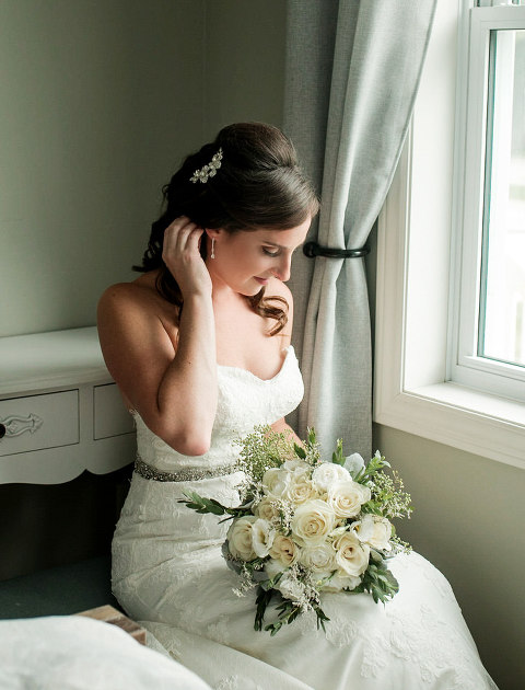 Ambassador Golf Club wedding photographed by Jillian Wilhelm Photography in Windsor Ontario. 