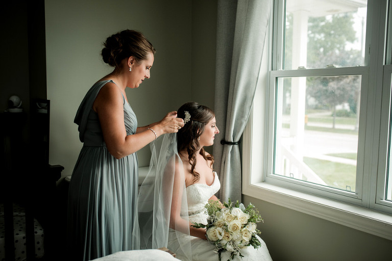 Ambassador Golf Club wedding photographed by Jillian Wilhelm Photography in Windsor Ontario. 