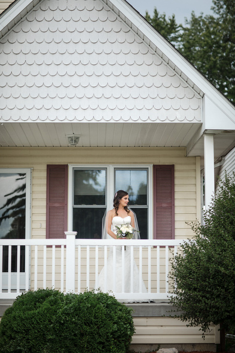 Ambassador Golf Club wedding photographed by Jillian Wilhelm Photography in Windsor Ontario. 
