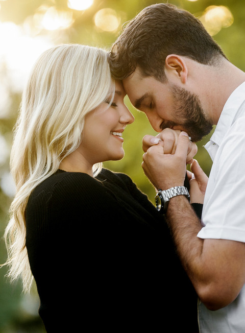 Engagement session in Windsor Ontario 