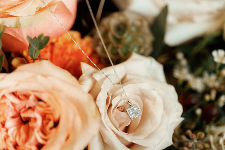 Jillian Wilhelm photography, Windsor Ontario wedding photographer. Windsor Ontario weddings